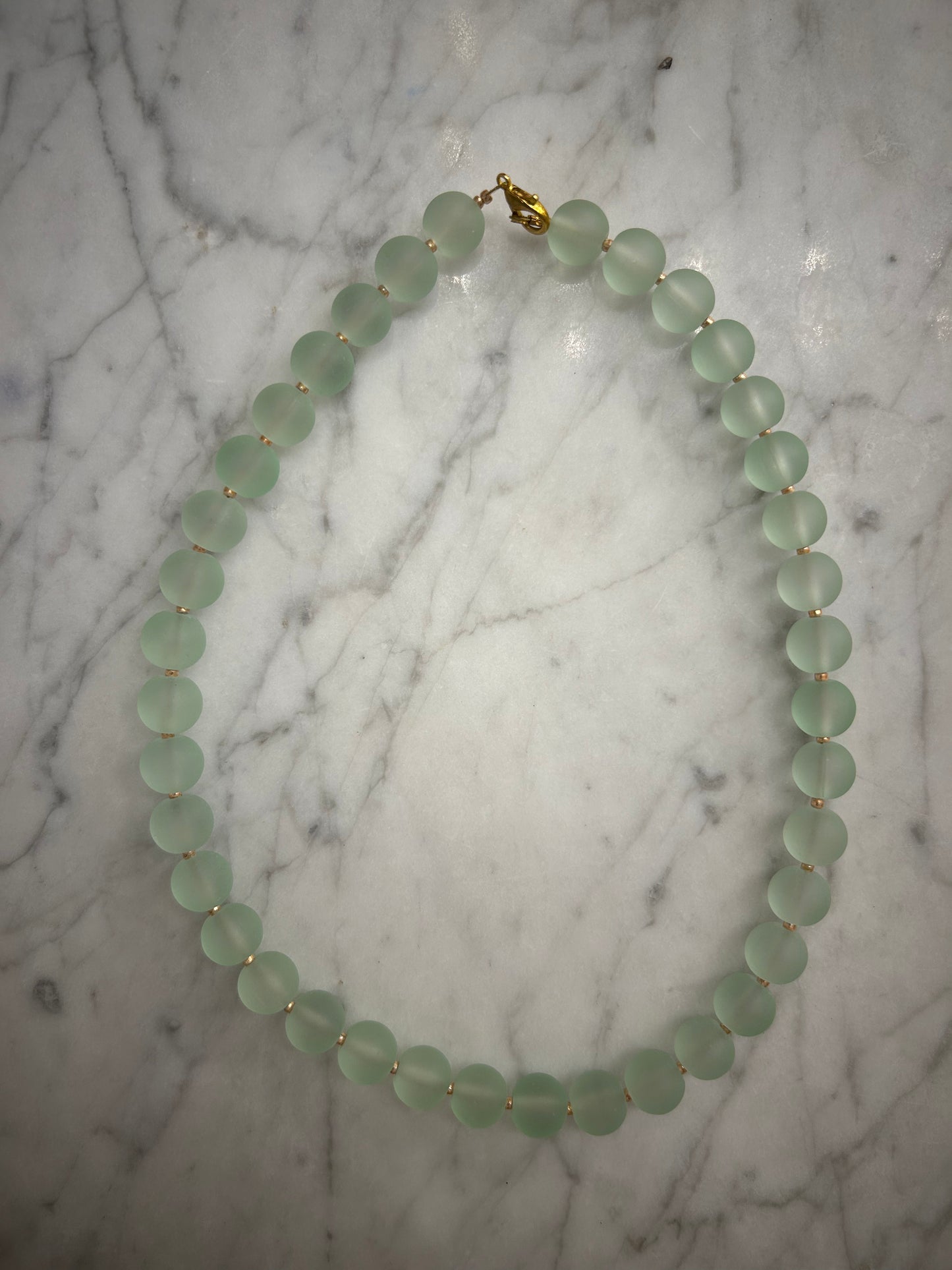 Sea Glass Beaded Chocker Necklace with Gold Beads